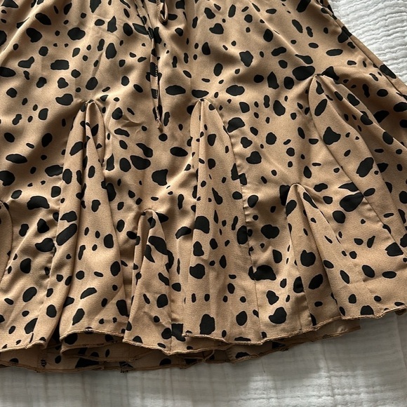 Maxim Boutique Leopard Cheetah Print Fit and Flare Flowy Lined Mini Skirt - Picture 3 of 6